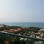Cosy Beach View Apartments