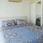 Cosy Beach View Apartments