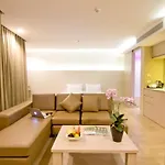Hotel The 