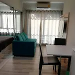 Apartment Centric Sea