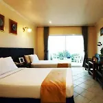 Cross Pratamnak 5* Pattaya