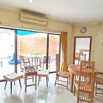 Anb Poolvilla 3br Walk Private In Pratamnak Pattaya