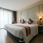 The Siamese Hotel And Suite