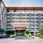 The Siamese Hotel And Suite