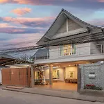 Gala Pavilion Villa