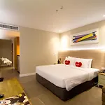 โรงแรม ซี มี สปริง ทู โฮเทล 3*
