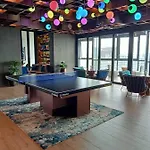 Happy Holidays Edge Condo By Nan Nan