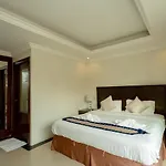 Ivory Palace โรงแรม