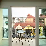 โรงแรม Ivory Palace