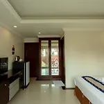 Ivory Palace 3*