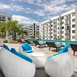 Rare Xxxl Swimming Pools - 500mbps Blazing Fast Free Wifi - Floor Pool View Balcony - Gym - Sauna - Kids Playground - Supermarkets อพาร์ทเม้น