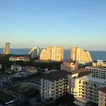 Apartments Lumpini Ville Naklua