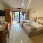 Babylon โรงแรม 3*