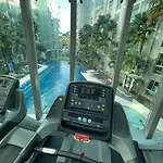 Stylish With Blazing Fast Fiber Internet, Pool, Sauna, Steam Room, Gym - Guest Friendly อพาร์ทเม้น *