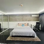 Superbe Studio Close All Aminities