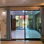 Central Pattaya 4+1Br Villa