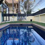 Central Pattaya 4+1Br Villa