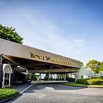 Royal Wing Suites & Spa Pattaya