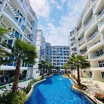 Large Luxury Condo - Pattaya City Centre - Grand Avenue Residences, Pool View - 716
