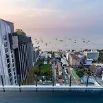 The Base 2bed King&queen Sky Seaview & Infinity Pool Pattaya