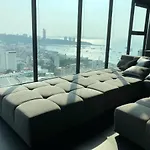 The Base 网红公寓 市中心核心区顶层无边泳池俯瞰整个芭堤雅海湾 Apartment Pattaya