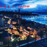 Apartment The Base 网红公寓 市中心核心区顶层无边泳池俯瞰整个芭堤雅海湾 *