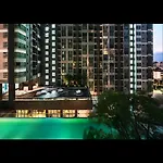 The Base 网红公寓 市中心核心区顶层无边泳池俯瞰整个芭堤雅海湾 Pattaya