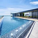 Apartment The Base 网红公寓 市中心核心区顶层无边泳池俯瞰整个芭堤雅海湾 Pattaya