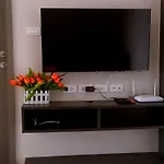 Apartment The Base 网红公寓 市中心核心区顶层无边泳池俯瞰整个芭堤雅海湾 *