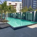 Arcadia Center Suites