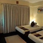 Ritz โรงแรม