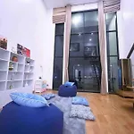 4 Bedroom 6 Bathroom In Downtown วิลล่า *