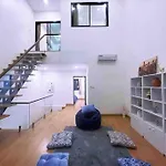 วิลล่า 4 Bedroom 6 Bathroom In Downtown