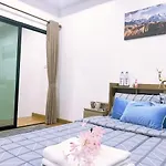วิลล่า 4 Bedroom 6 Bathroom In Downtown