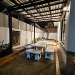 芭提雅ω好莱坞ω泳池别墅ω泰国风情ω轰趴派对ω网红ω拍照ω蜜月ω夜店ω豪华 Villa