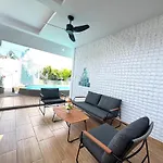 City House- 171, Private Pool Villa 4 Bed5Bath Near Walking St, Bbq