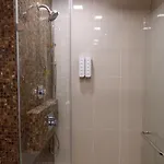 Apartment Oceanfront Luxury In With Private And Inifinity Pool - Not A 30 Day Minimum *