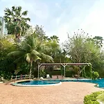 Oceanfront Luxury In With Private And Inifinity Pool - Not A 30 Day Minimum Apartment Pattaya