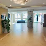 Pattaya Center Luxurious Garden Apartment 2