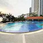 Moderne Og Delikat Pa Stranden I Jomtien อพาร์ทเม้น *