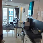 อพาร์ทเม้น Grand Avenue, 2 Bed-/ 2 Bathroom, 70 Sqm, Pool View Pattaya
