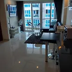 Grand Avenue, 2 Bed-/ 2 Bathroom, 70 Sqm, Pool View