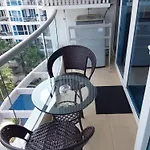 อพาร์ทเม้น Grand Avenue, 2 Bed-/ 2 Bathroom, 70 Sqm, Pool View Pattaya