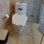 อพาร์ทเม้น Grand Avenue, 2 Bed-/ 2 Bathroom, 70 Sqm, Pool View *