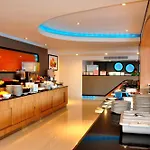 Flipper Lodge Hotel - Sha Extra Plus
