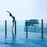 & Infinity Pool Of Apartment