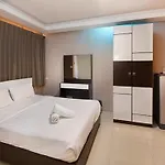 Ritz โรงแรม