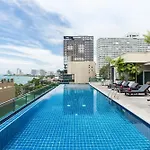 โรงแรม ซี มี สปริง ทู โฮเทล Pattaya