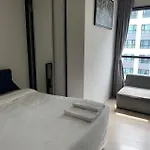 S泰国芭提雅thebase无边泳池公寓 市中心 临近大海 Pattaya