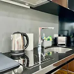 อพาร์ทเม้น Club Royal Wongamat 1 Bedroom On The First Line Of The Sea Pattaya